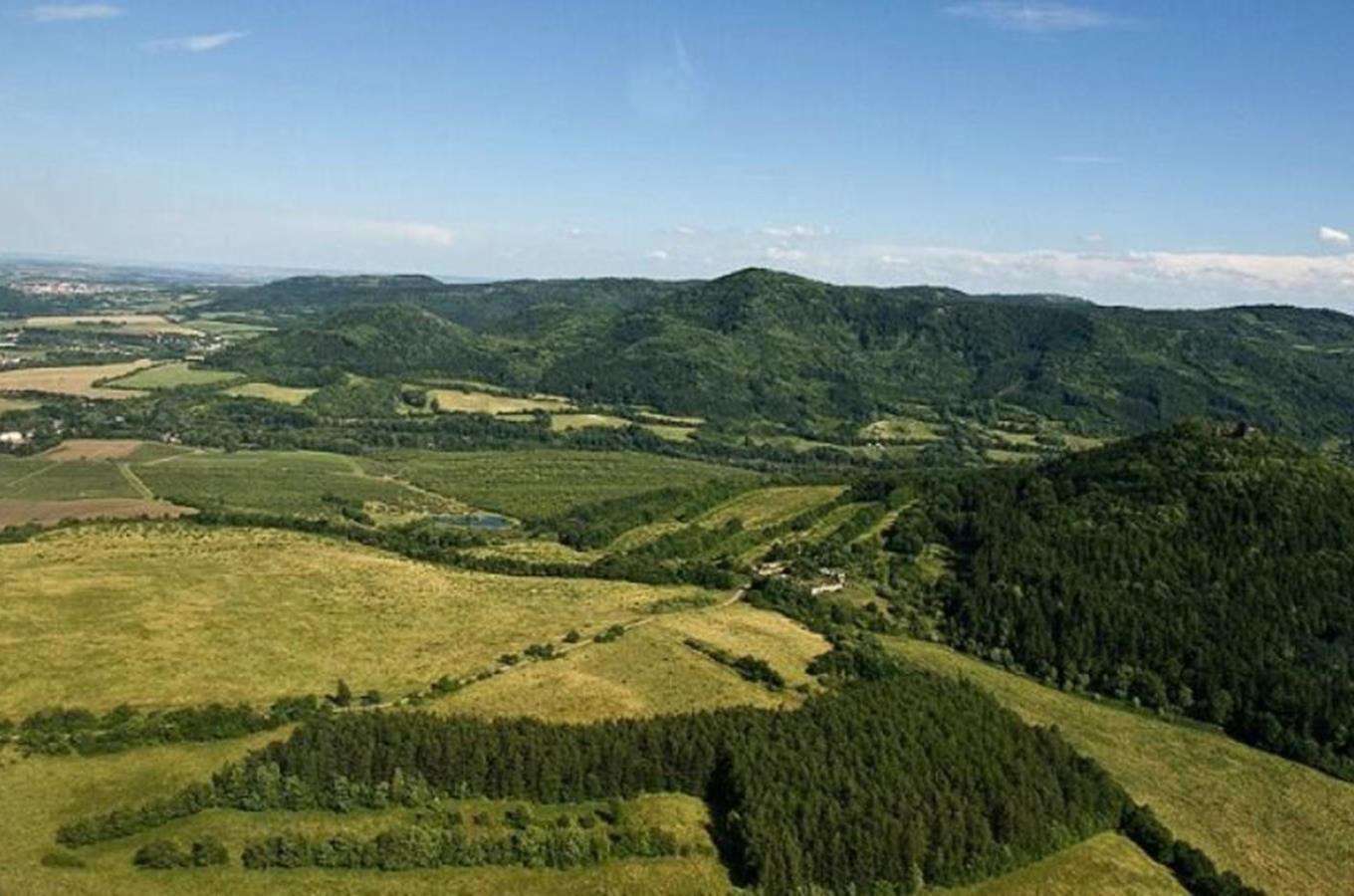 Zámek krásný dvůr